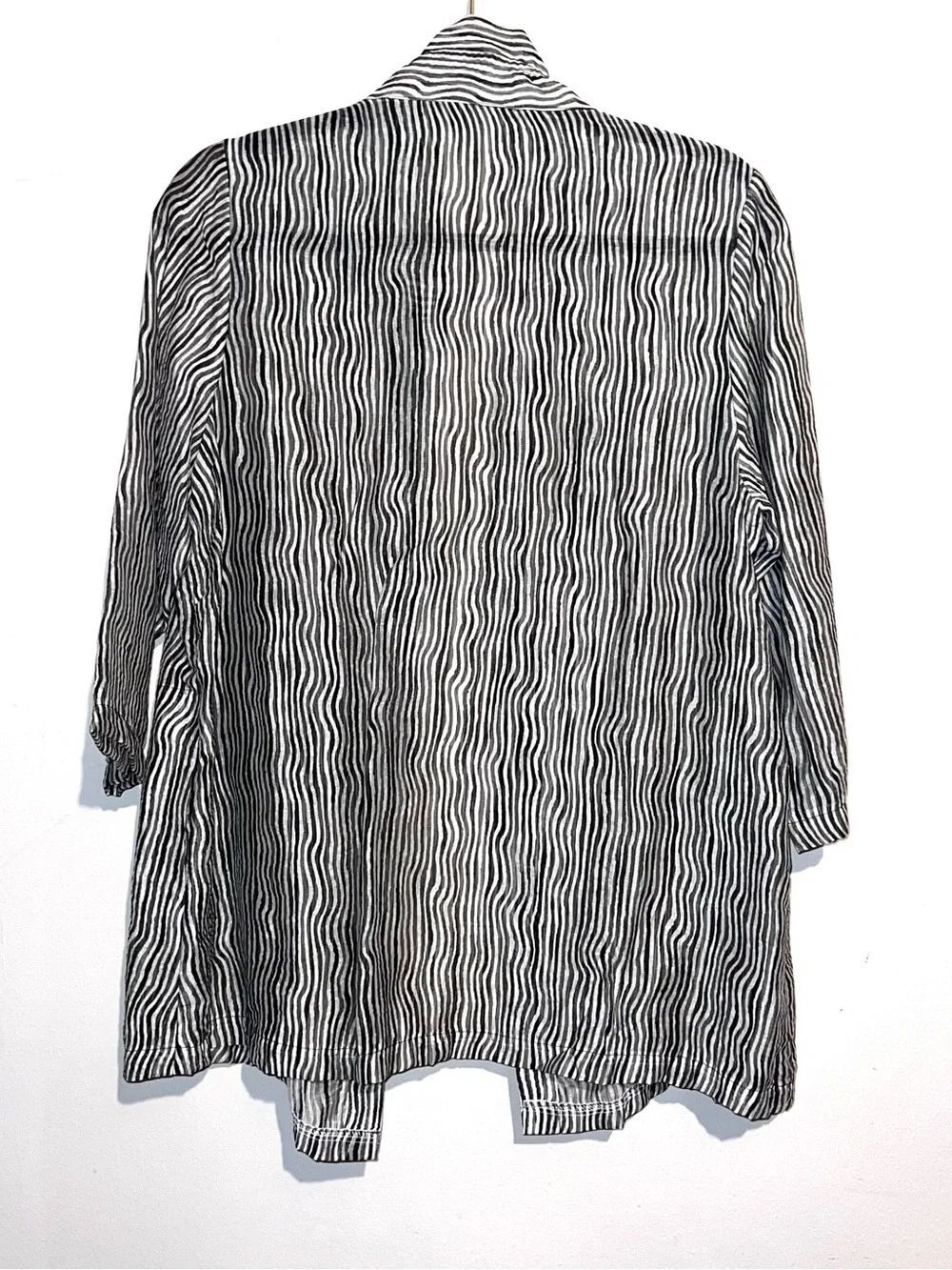 Striped Button-Down Shirt Jacket - Black & White - Picture 3 of 4